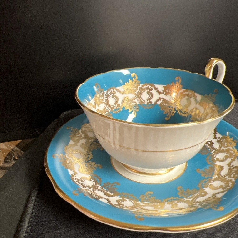 Aynsley Fine Bone China Teacup & Saucer Set Aqua Green Gold Filagree - England
